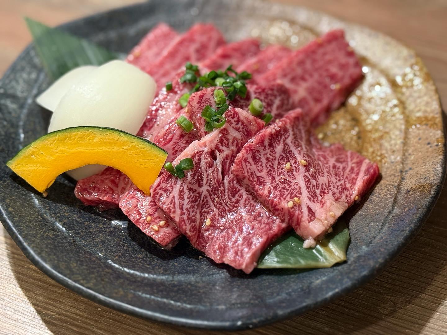 【全卓喫煙可×すすきの×飲み放題】深夜2時まで営業中です《昌苑 三条店》